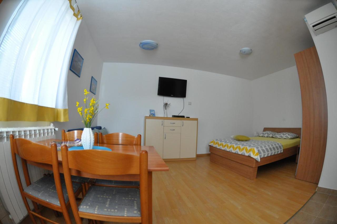 Apartma Brnistra Ginestra 科佩尔 外观 照片